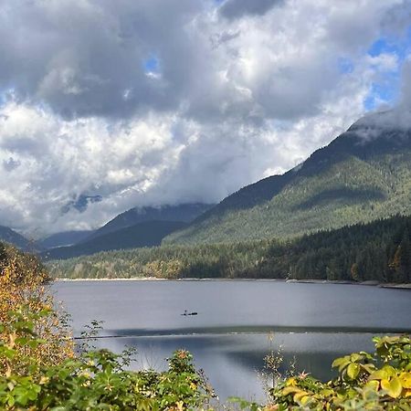 'Canyon Heights' Retreat North Vancouver Luaran gambar