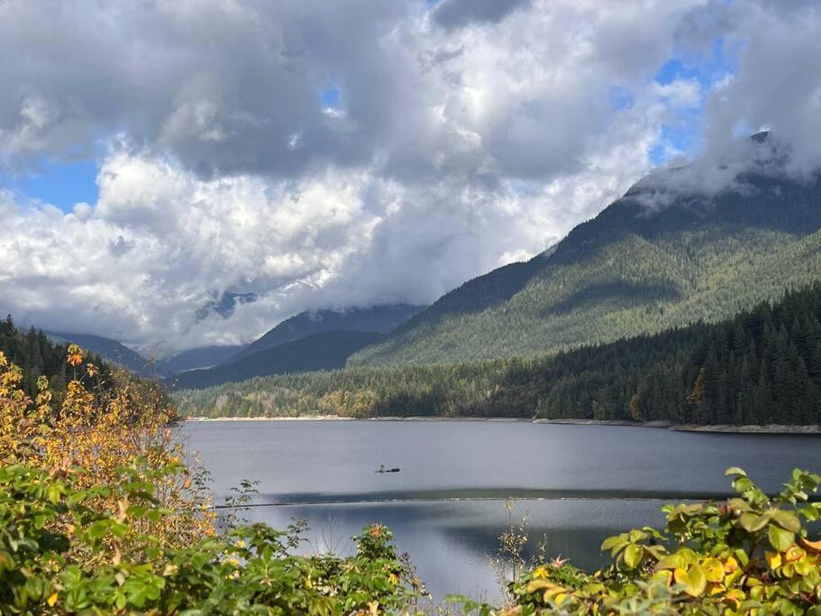 'Canyon Heights' Retreat North Vancouver Luaran gambar